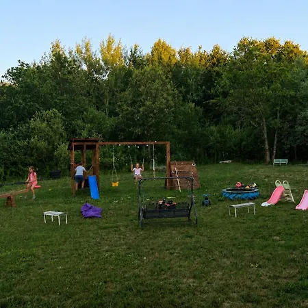 Holiday home 1001 Noc Cazin - Oaza Prirode I Odmora Mutnik
